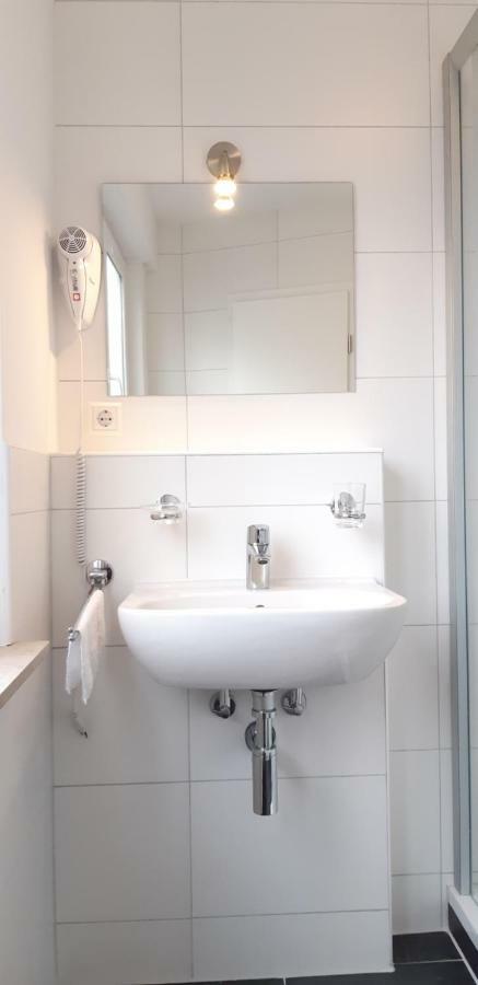 סינדלפינגן City Vibes Hotel מראה חיצוני תמונה