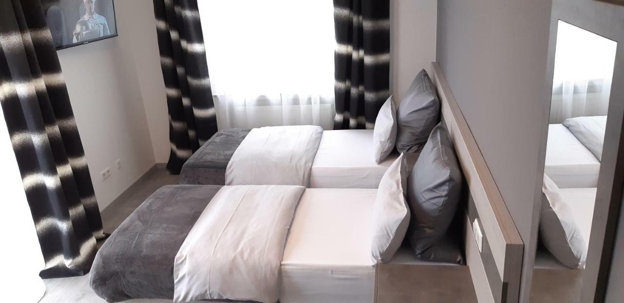 סינדלפינגן City Vibes Hotel מראה חיצוני תמונה