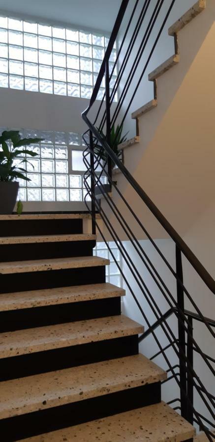 סינדלפינגן City Vibes Hotel מראה חיצוני תמונה